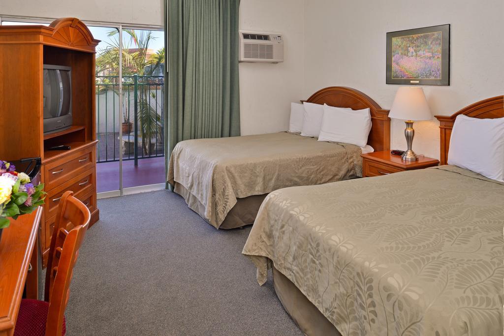 Hotel Americas Value Loma San Diego