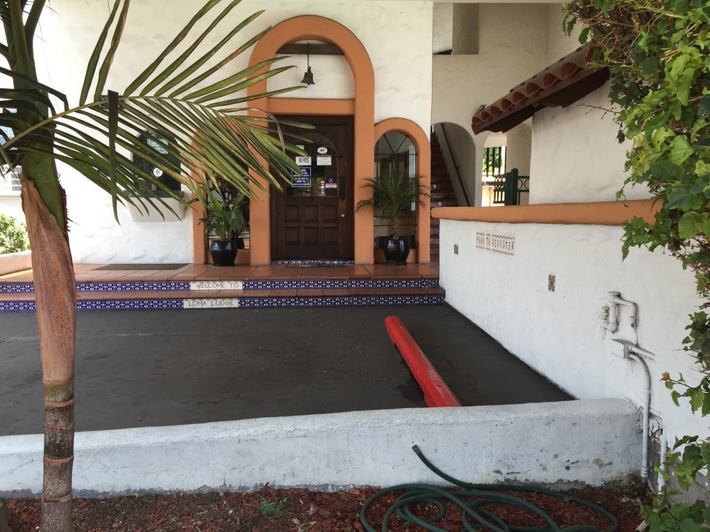 Americas Value Loma Hotel
