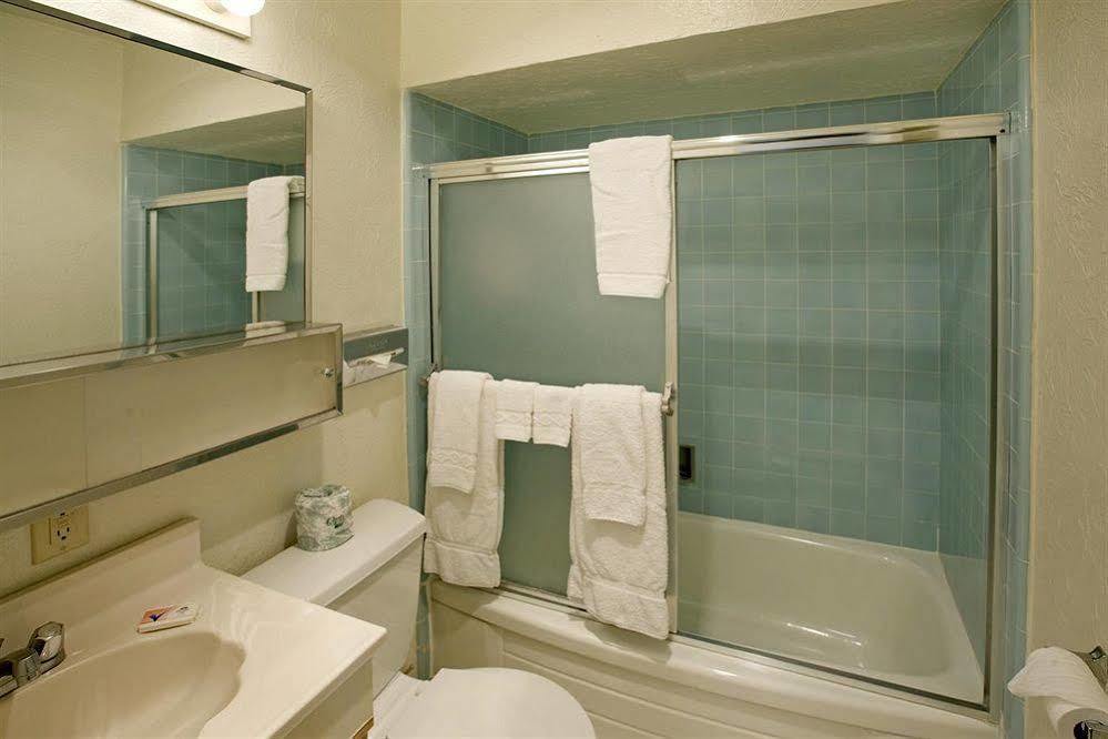 Americas Value Loma Hotel 2*