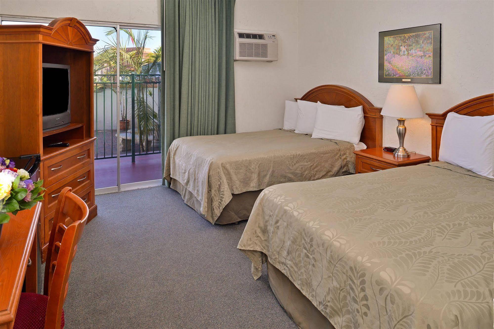 Americas Value Loma Hotel 2*